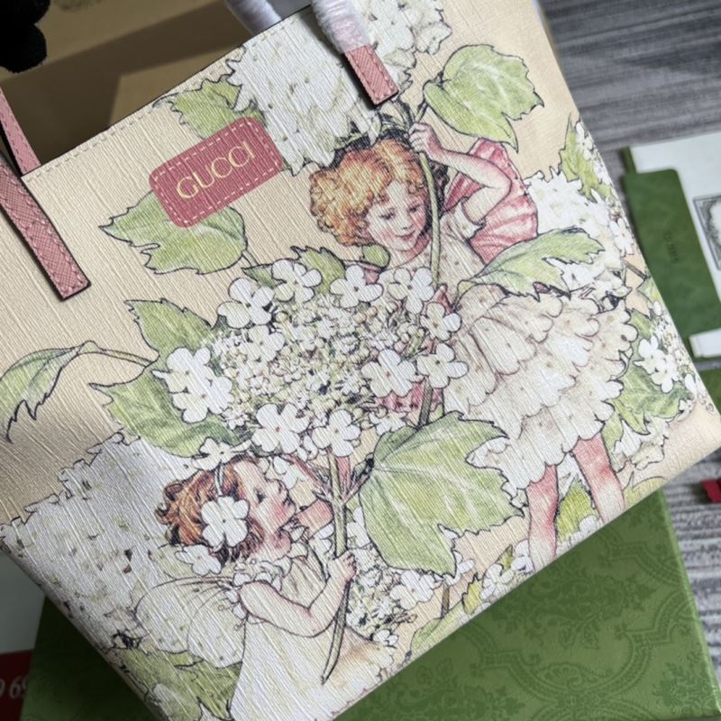 Gucci Shopping Bags